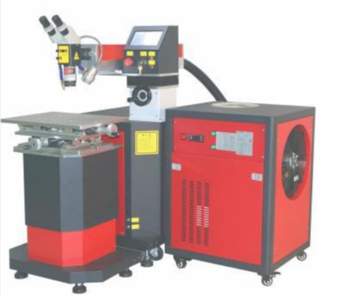 Imagem de Máquinas de solda a laser Pulsado
